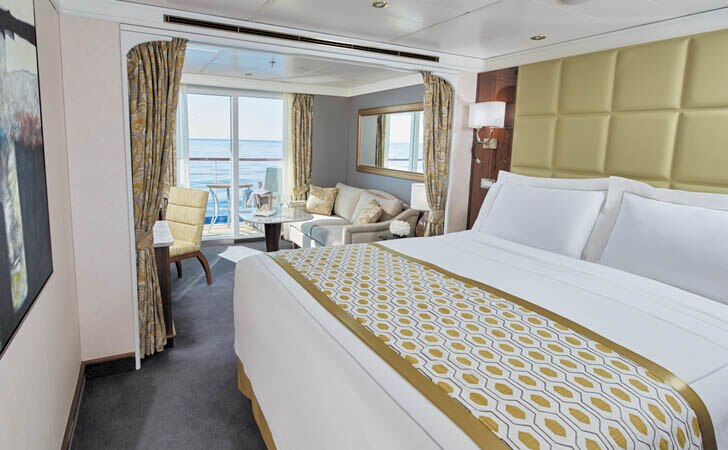 Seven Seas Voyager クルーズ船ツアー Regent Seven Seas Cruises